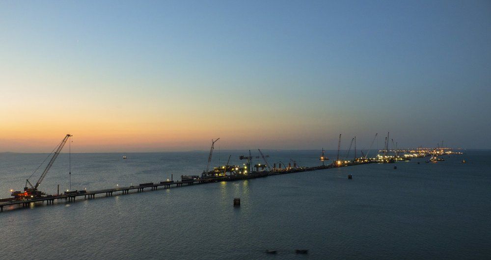 Керченский мост строится!