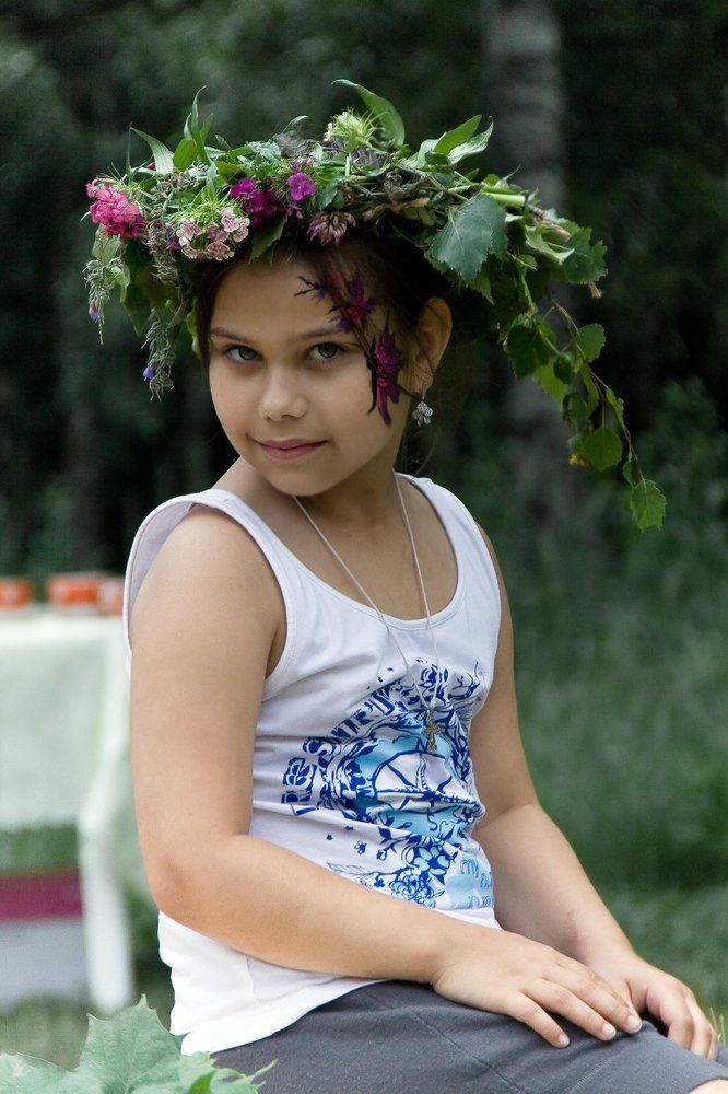 на  сенокосе...