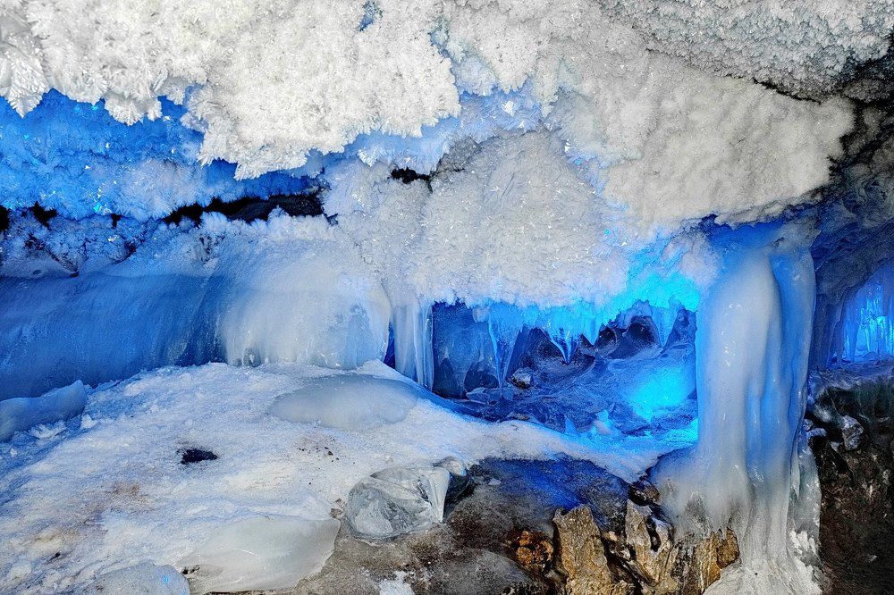 Краски подземного мира