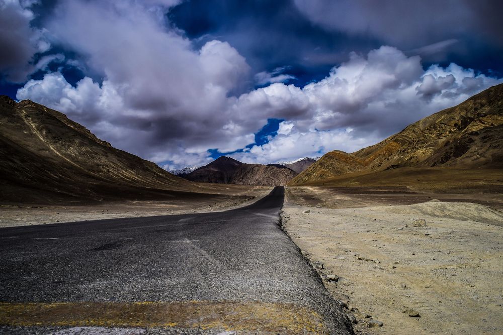 Magnet of the mountains