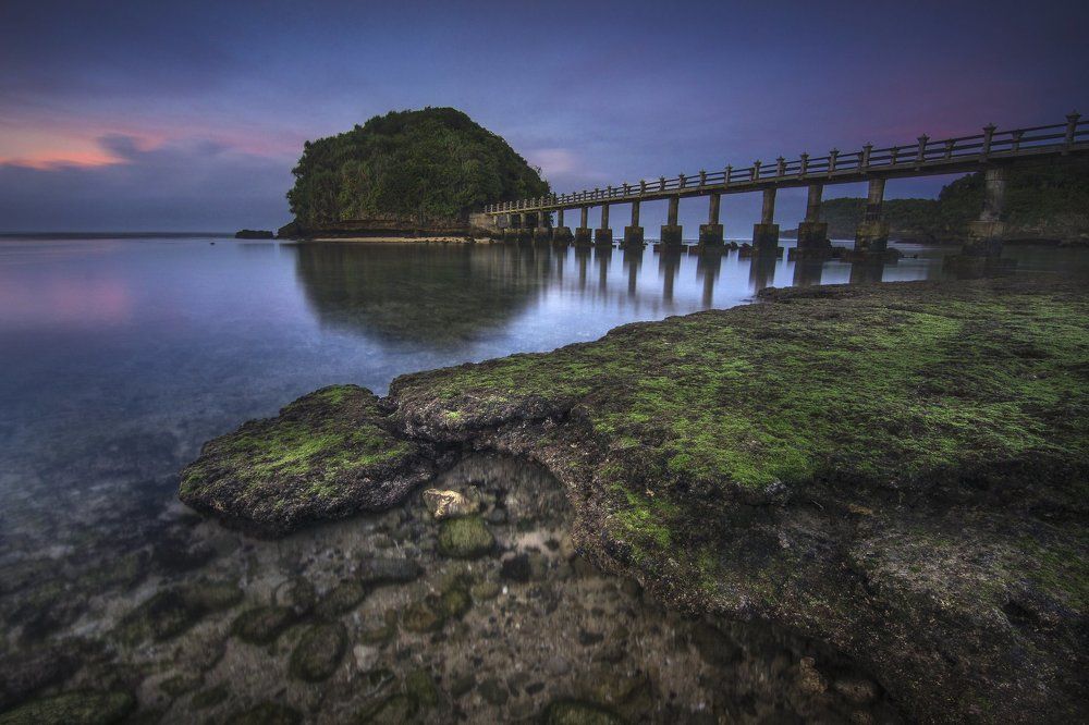 blue hour balekambang beach