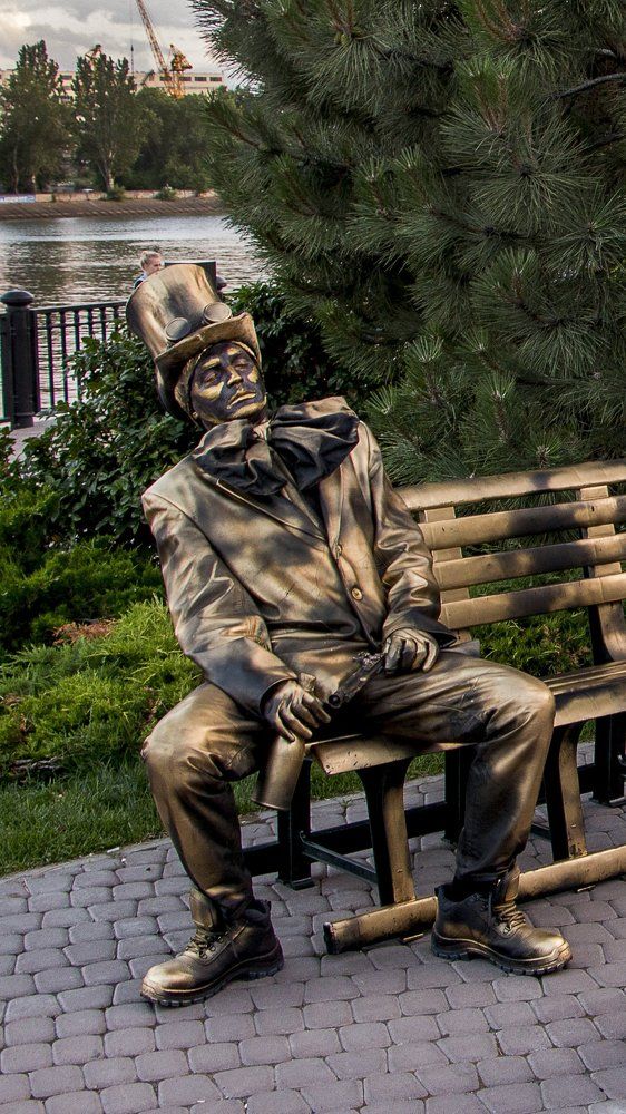 Живой памятник