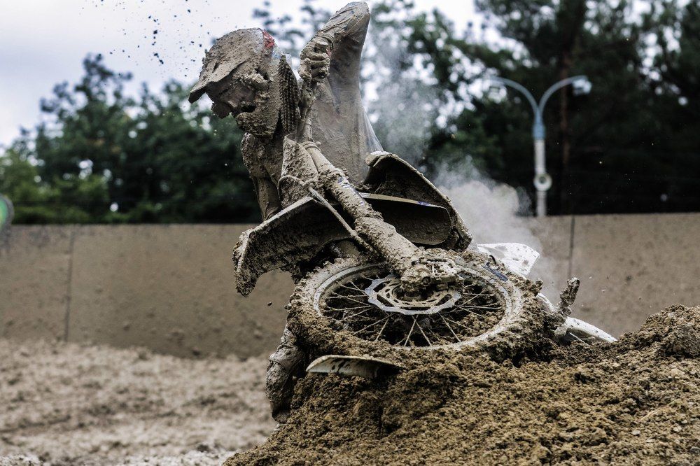 выход силой