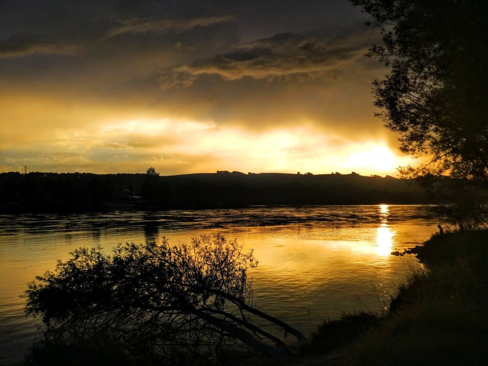 Закат на р.Катунь