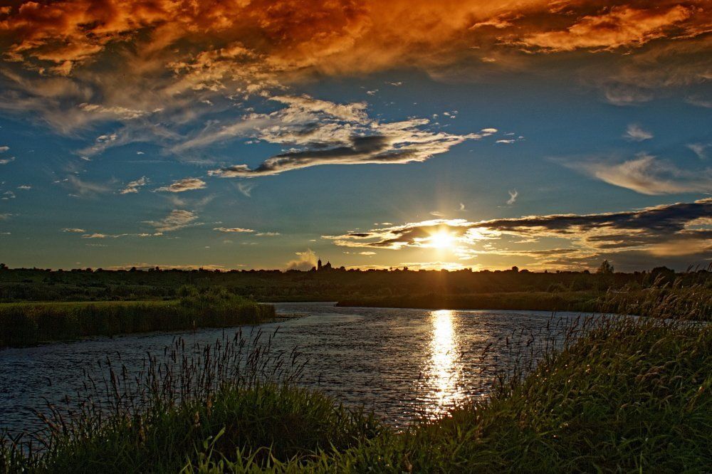 Июльский вечер.