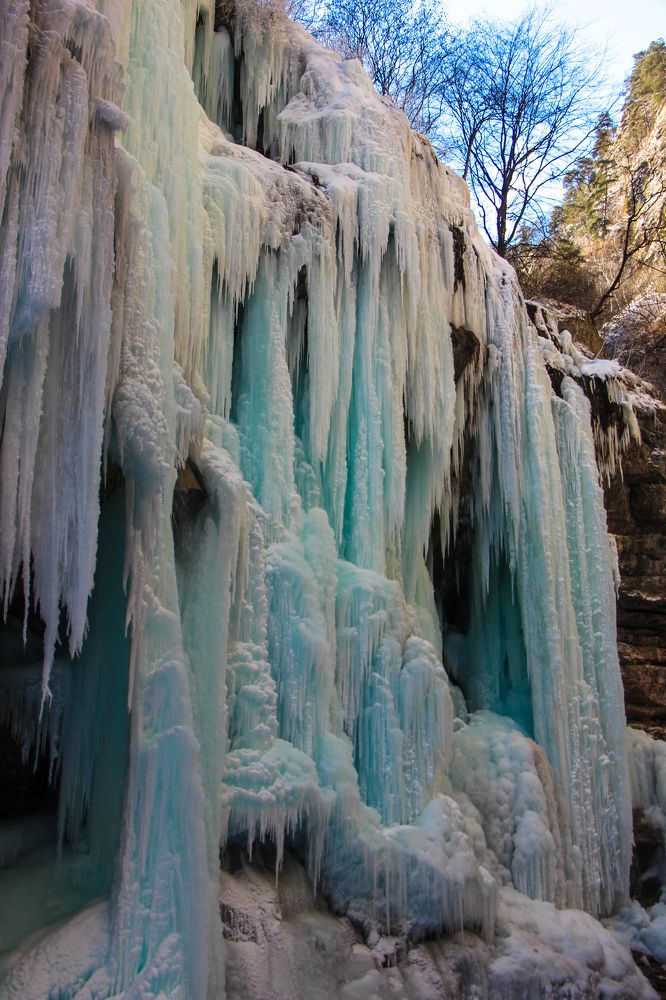 Чегемские водопады зимой