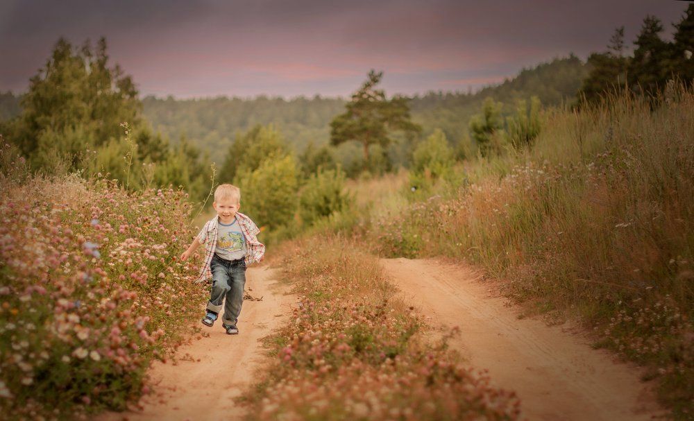 Куда бежит детство