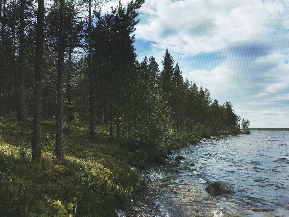 Summer evening, lake Imandra