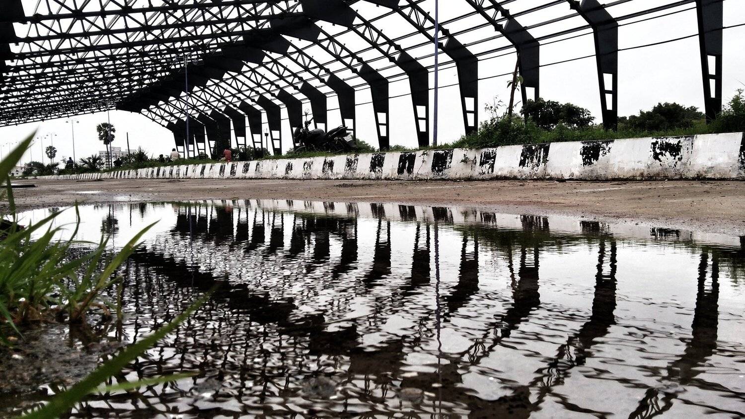 Water is my second mirror