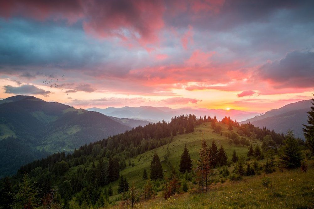 Рассвет в Карпатах / Sunrise in Carpathians
