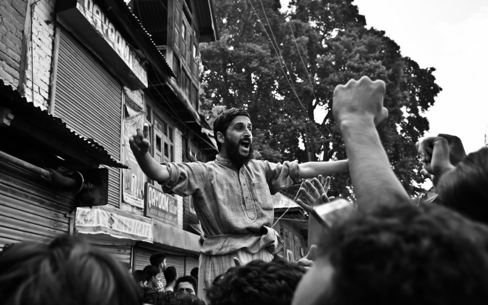 Indian troops kill young tailor