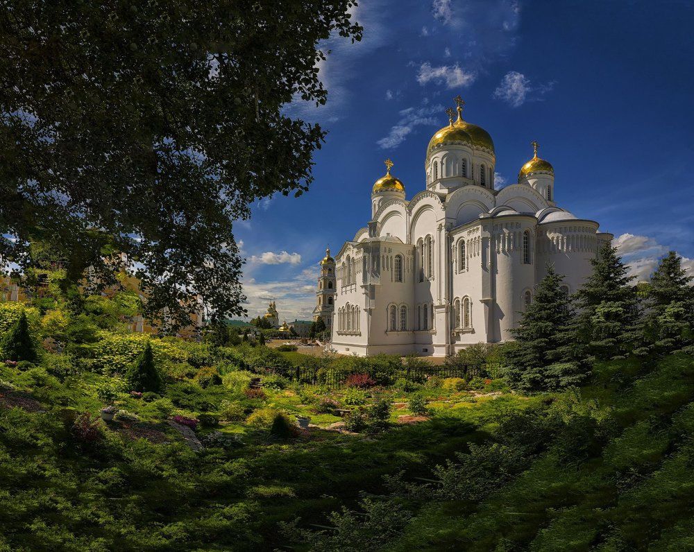 Храмы Дивеево