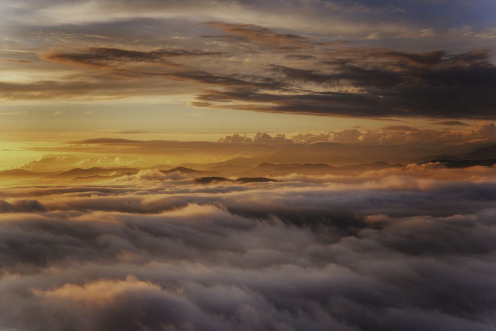 Затерянный в облаках