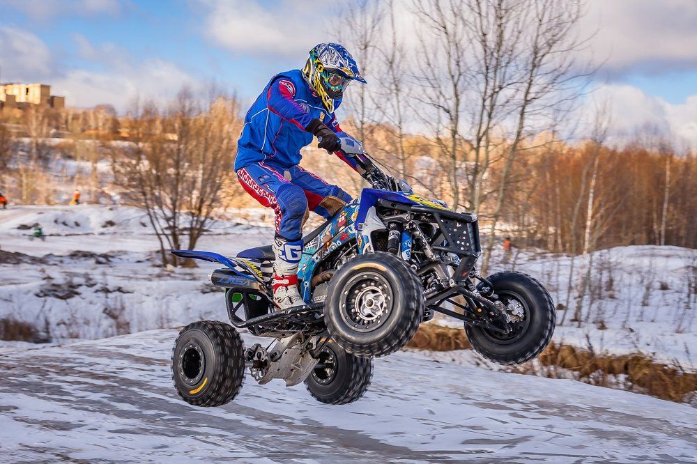 Не стареющий душой ветеран.