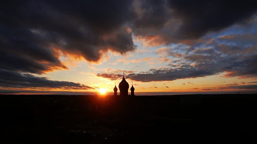 Вечер.