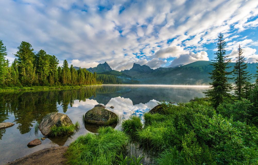 Горное озеро