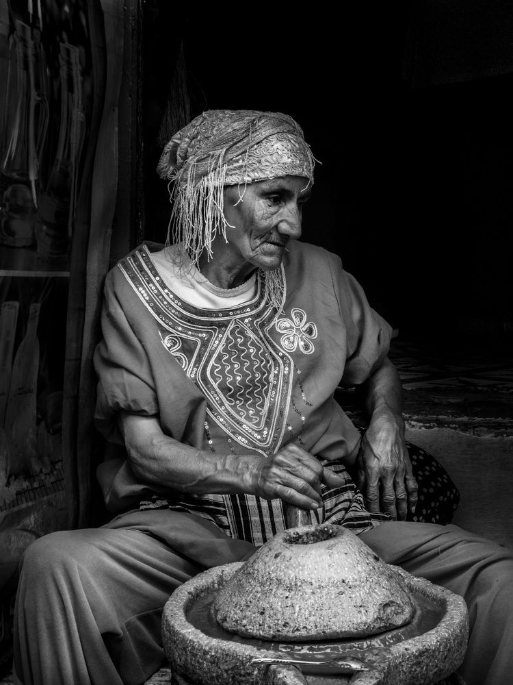 Elderly Moroccan lady