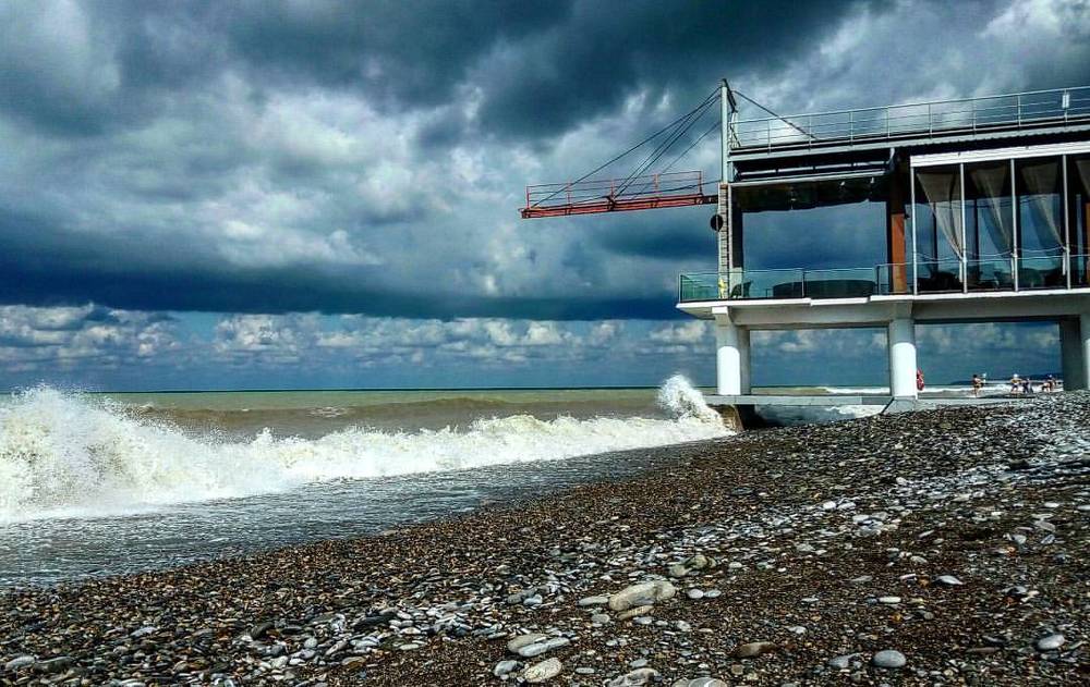 Черное море в шторм