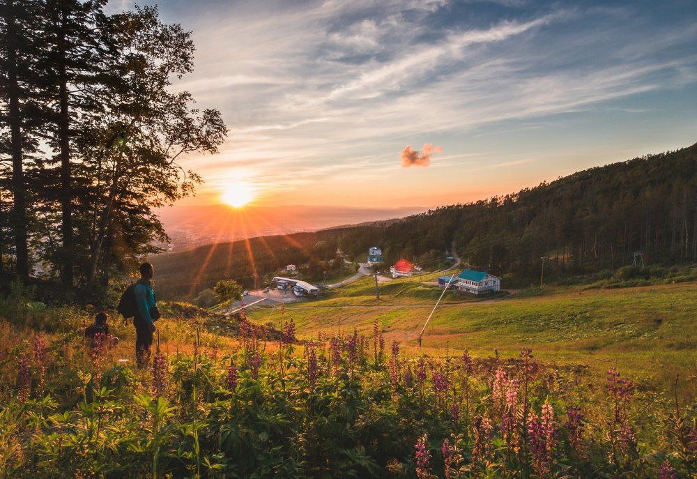 Последние лучи уходящего дня