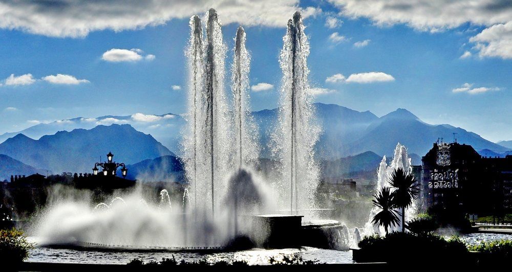 контрастный фонтан