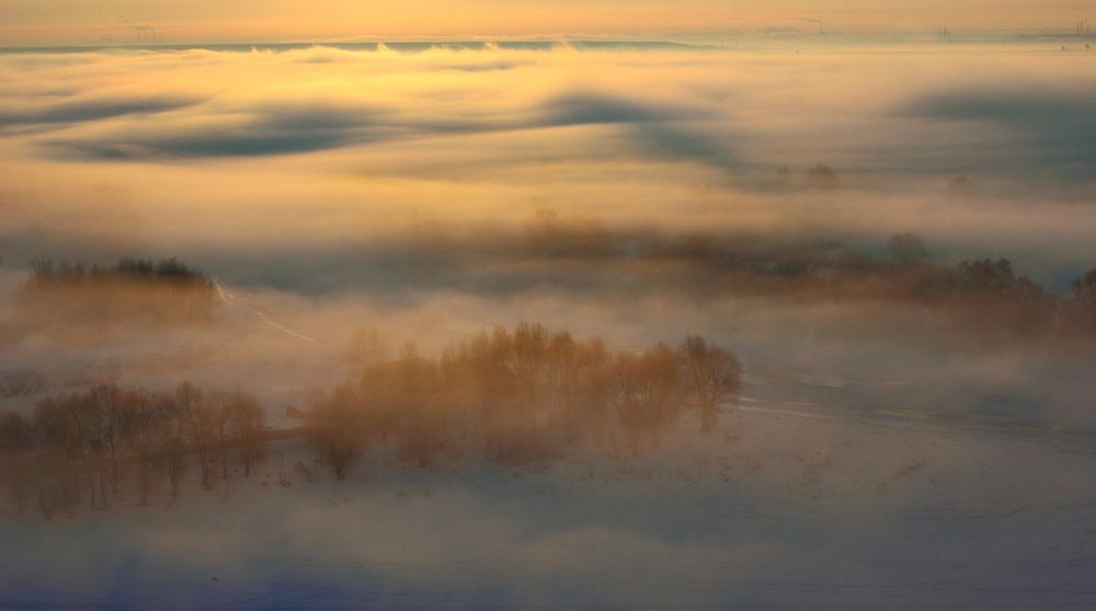 Весенний рассвет над Тоймой