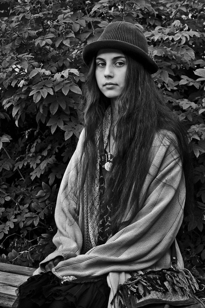 Портрет на скамейке