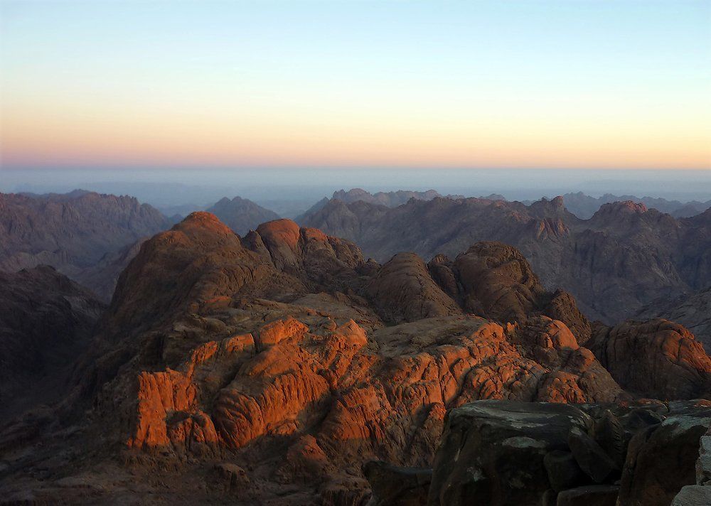 Утро в горах.