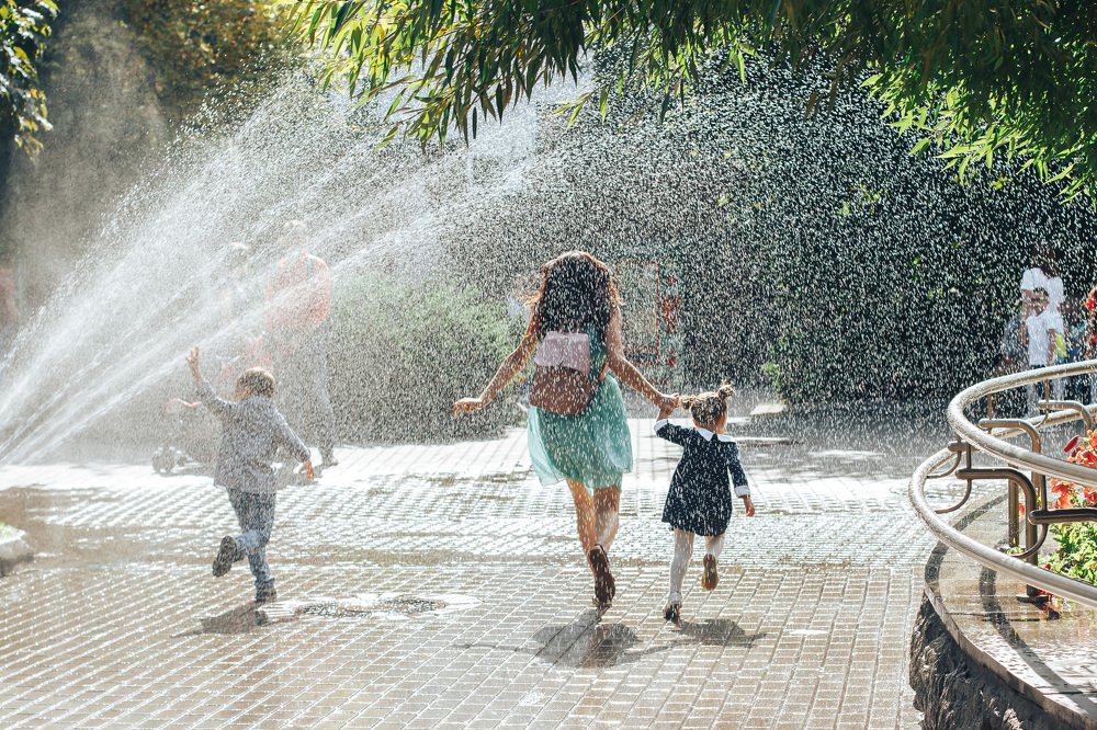 В жаркий день...