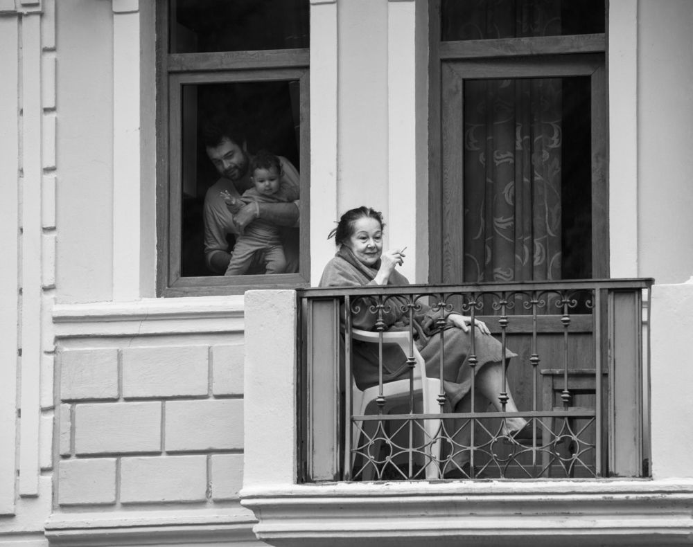 Сквозь поколения