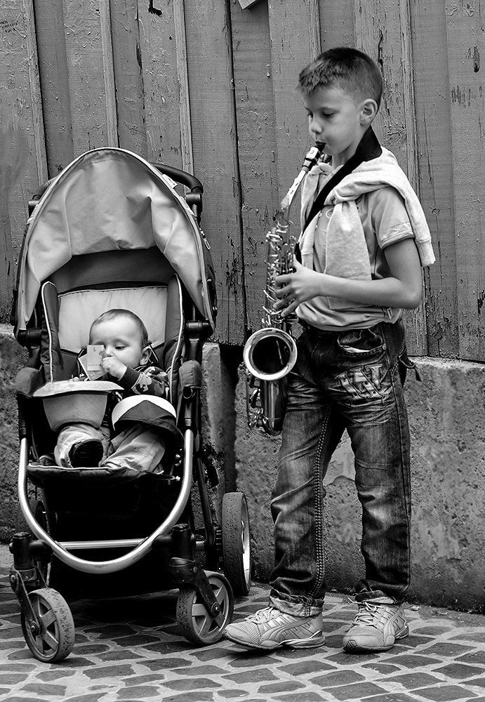 Уличный концерт 2