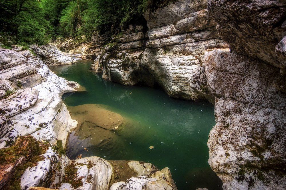 Горный каньон