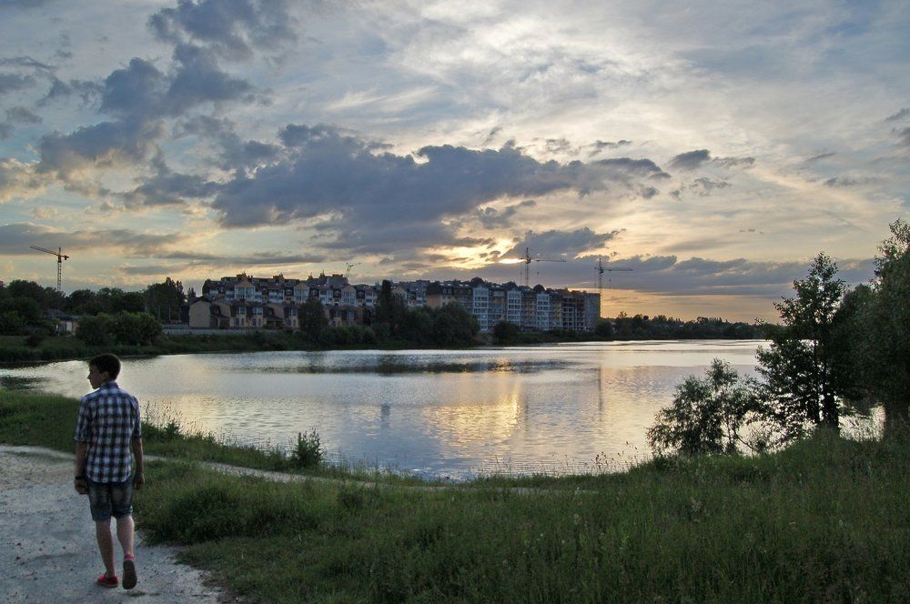 Вечерняя прогулка