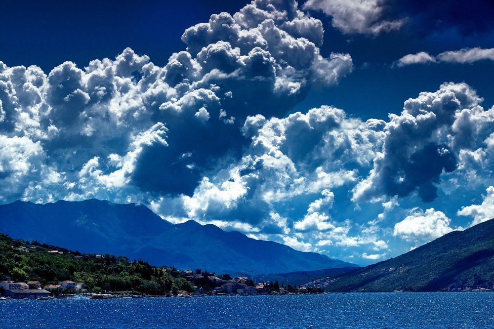 Sea, Mountains, Clouds