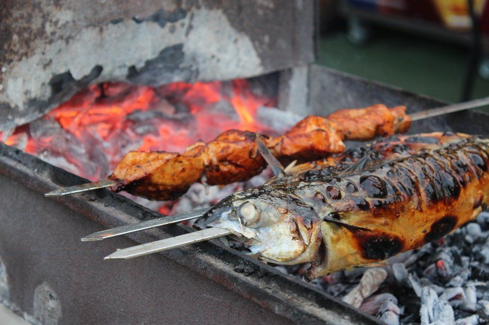 Fish and meat\ рыба и мясо.