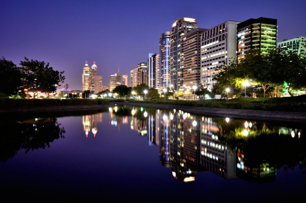 Ночь в Абу Даби