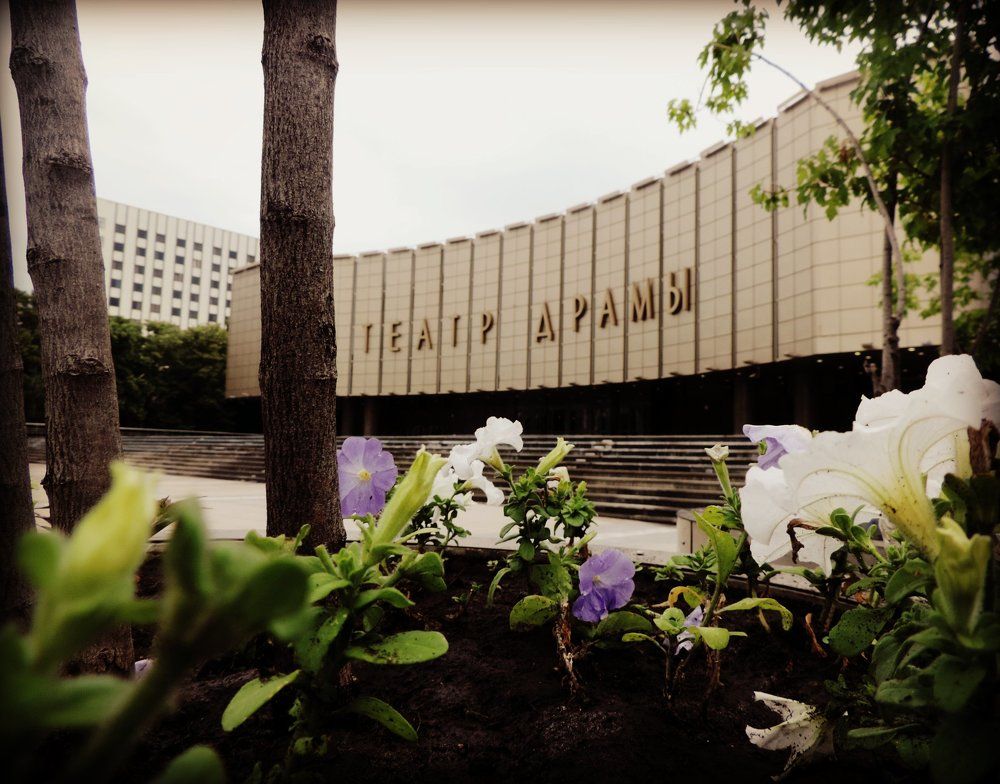 Театр драмы - зимний театр