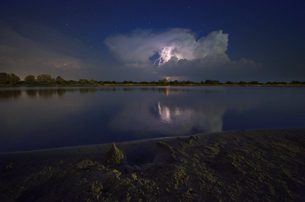 Ночные зарницы