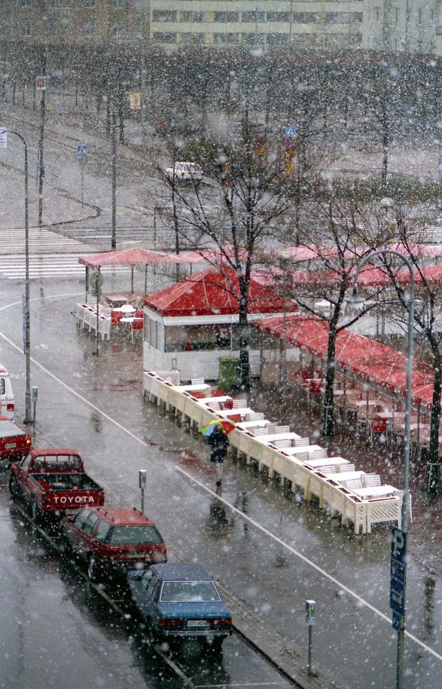 Хельсинки , май месяц .