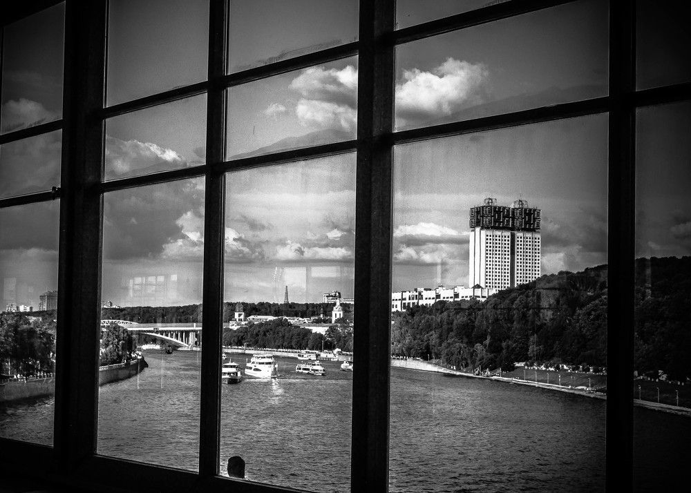 Windows to Moscow