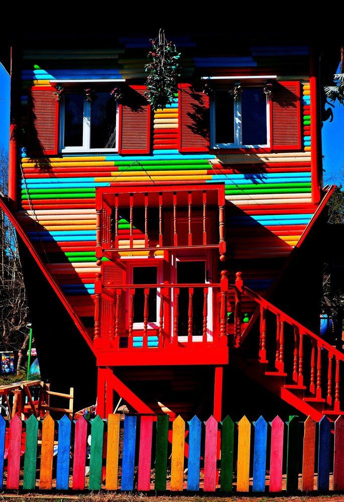 Дом перевертыш