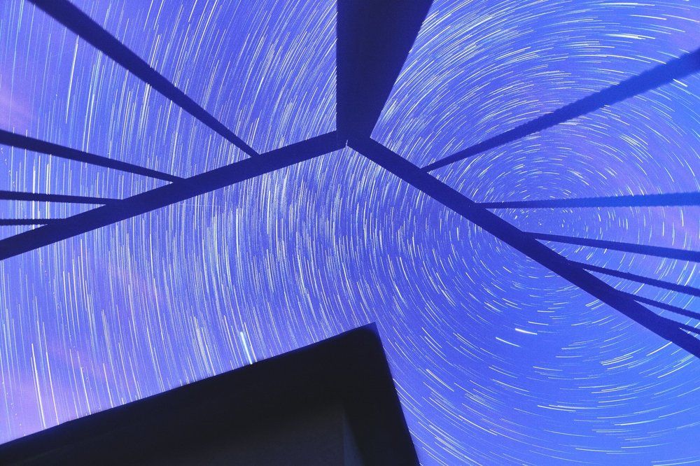 Звезды движутся