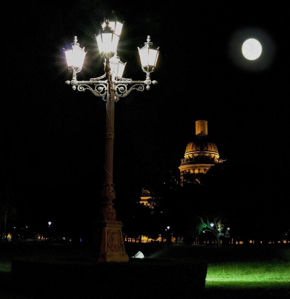 Ночной Исаак.