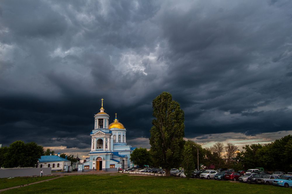 Грозное небо