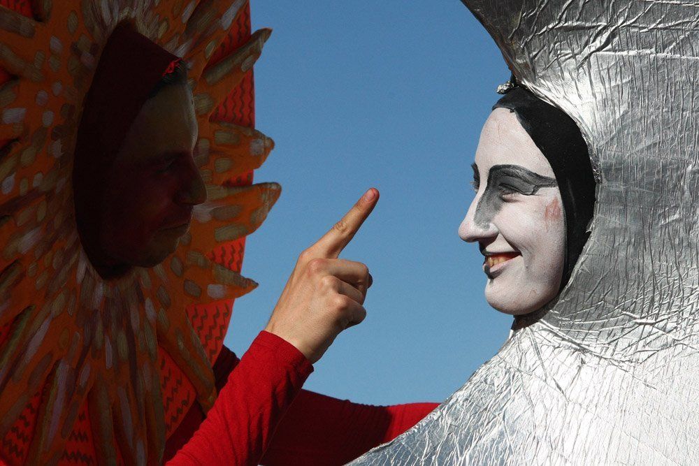 Биг-мини-фестиваль уличного и площадного искусства