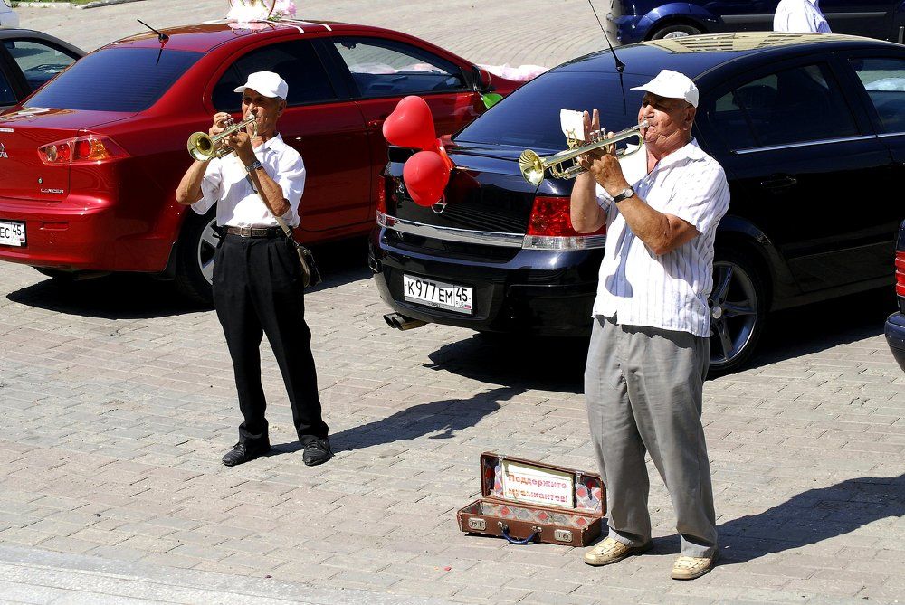 Уличные музыканты.