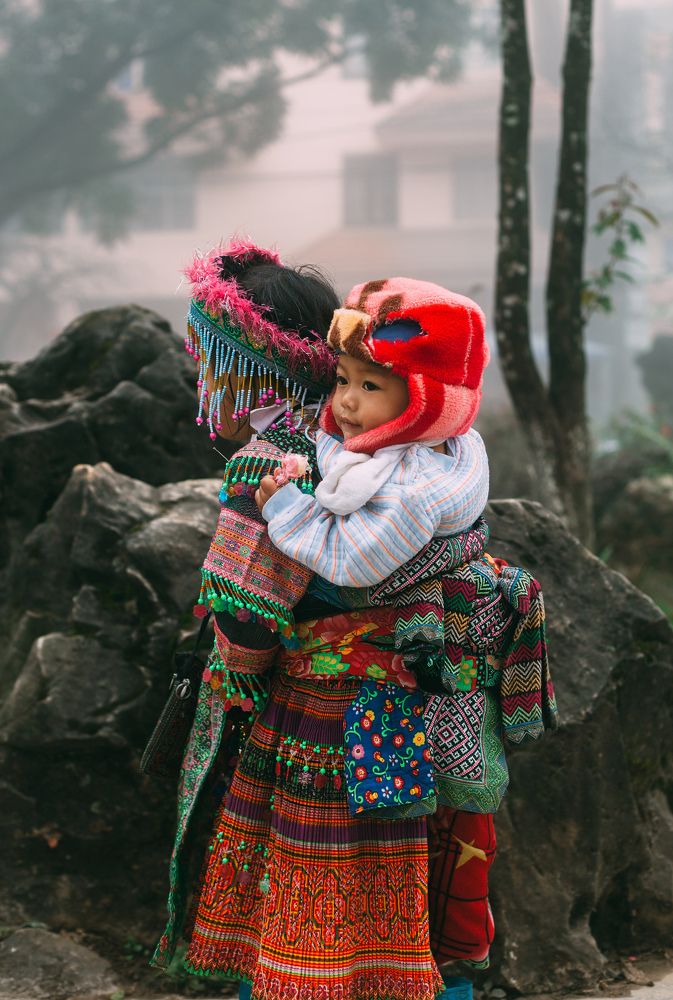 Жители этнической деревни (Вьетнам)