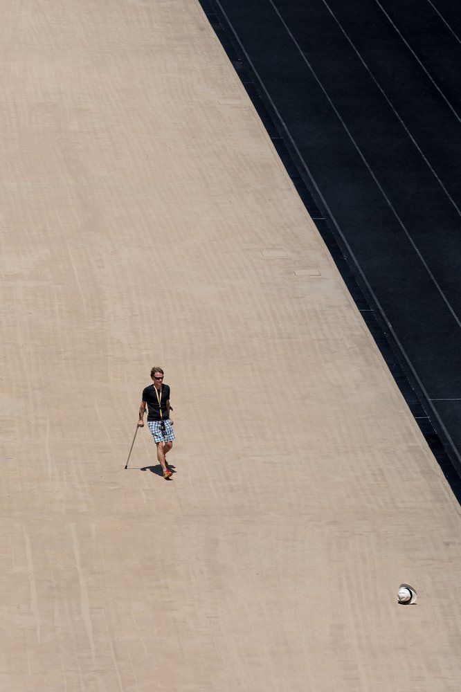 Упала шляпа