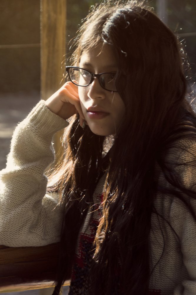 How not to love her?