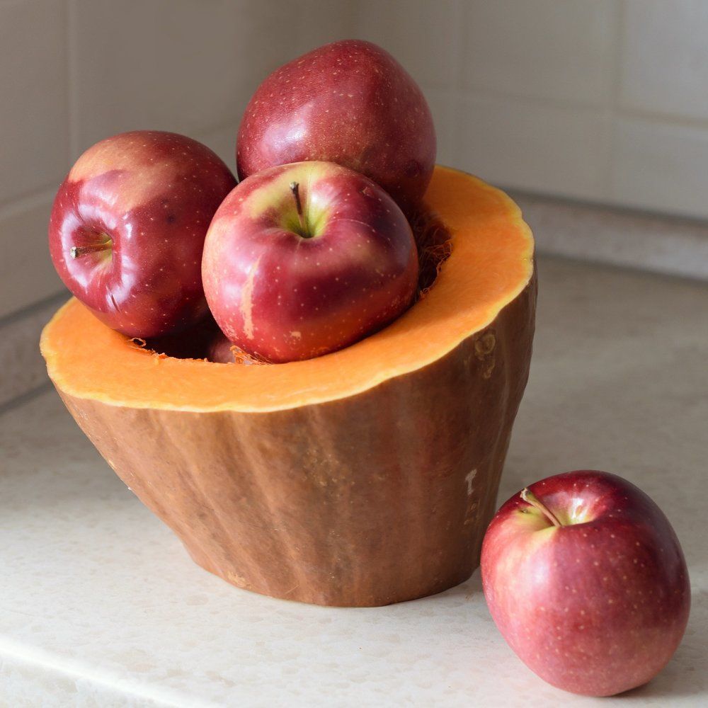 Утро и яблоки