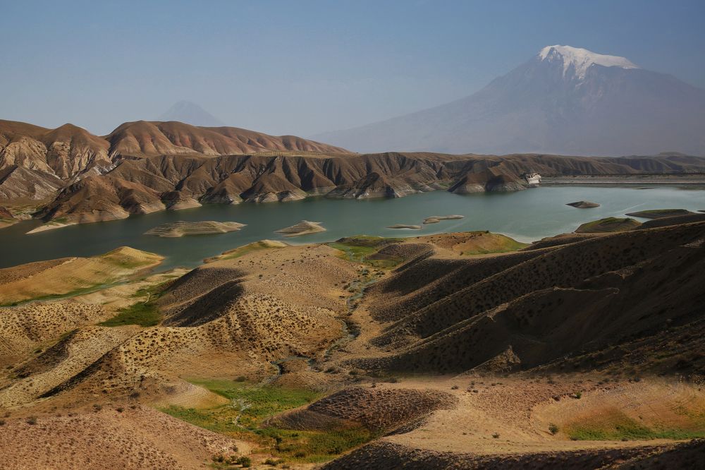 КРАСОТЫ ДРЕВНЕЙ АРМЕНИИ.....